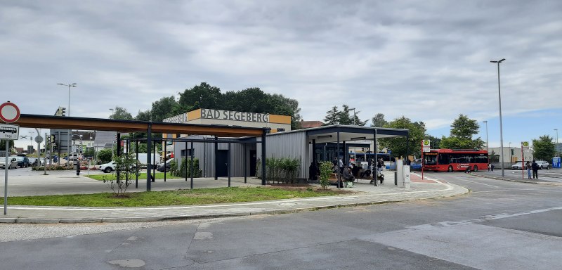 Eine Plushaltestelle in Bad Segeberg